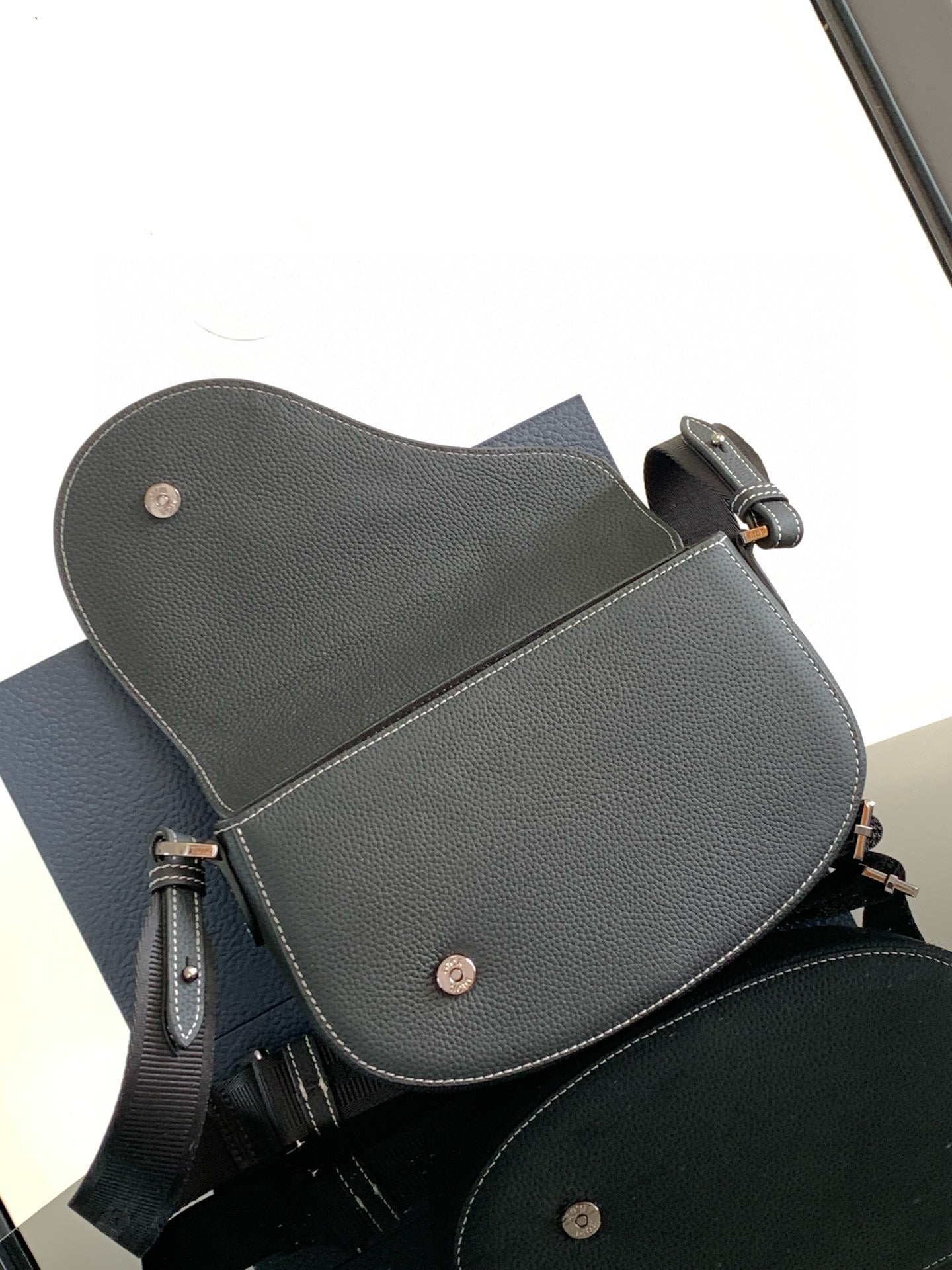 CD Saddle Bag