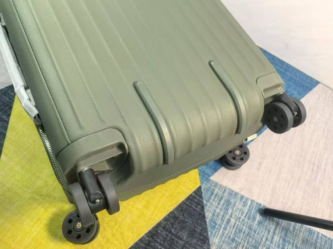 Rimowa Luggage Distinct