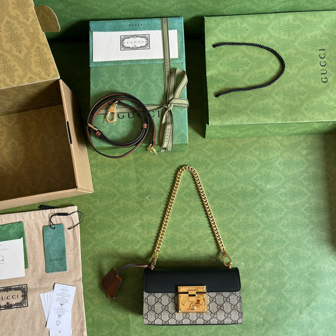 GC Padlock