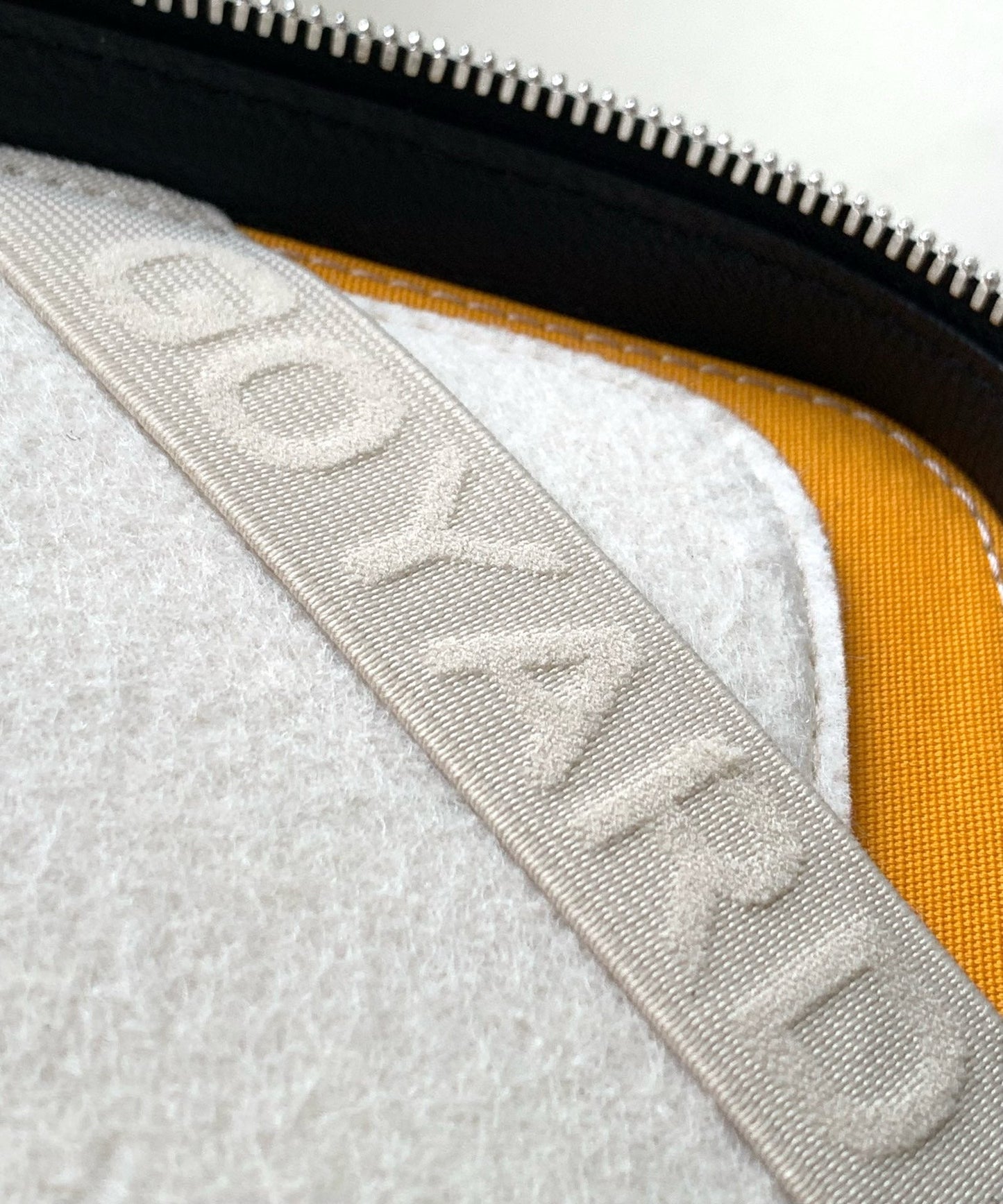 Goyard Compagnon