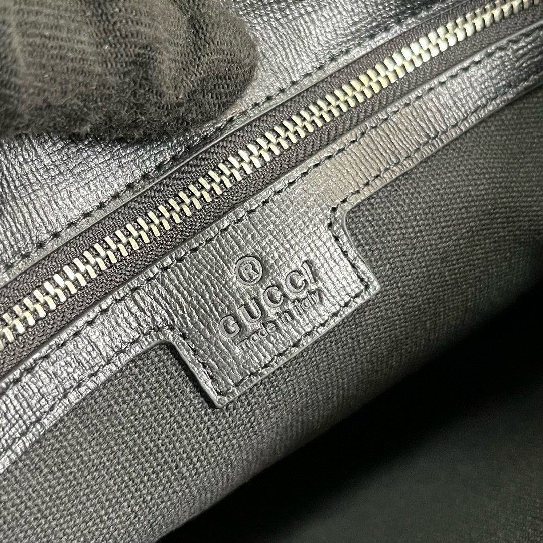 GC Messenger Bag