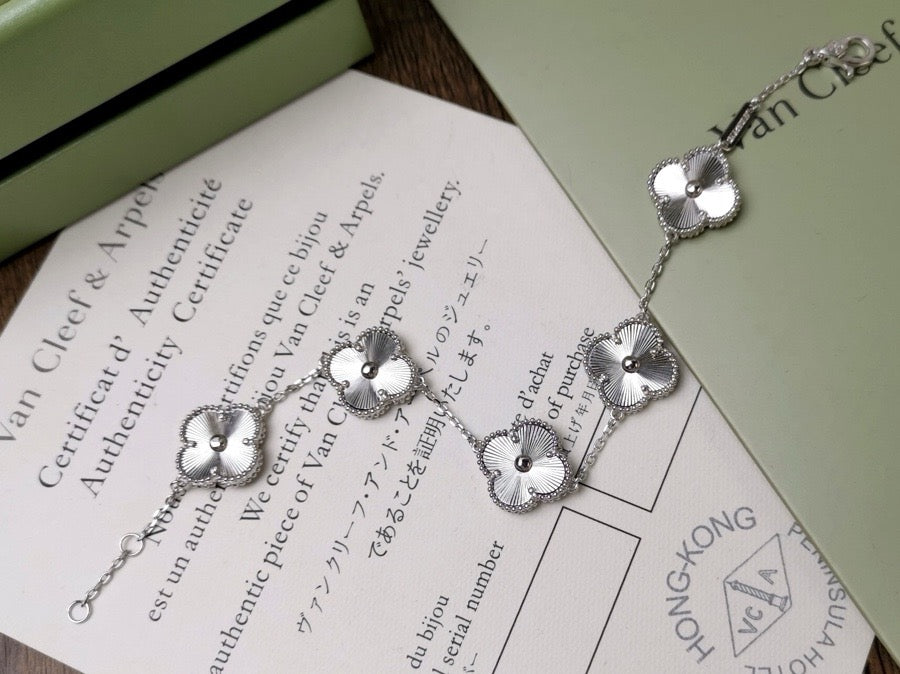 Van Cleef & Arpels Bracelet