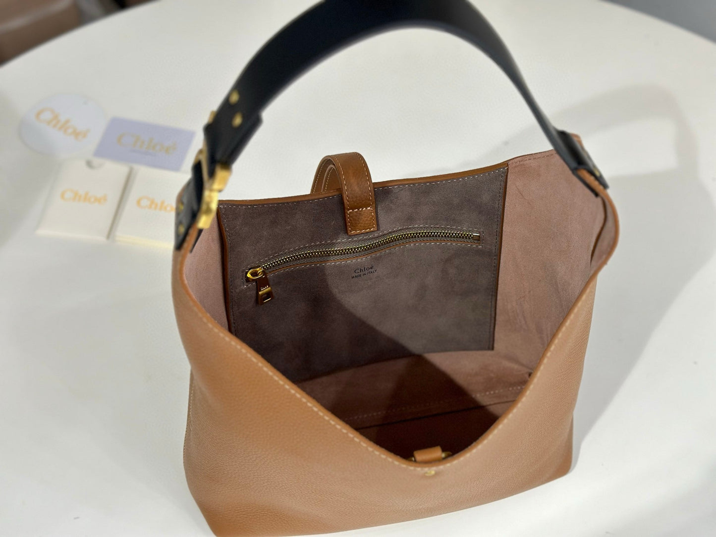 Chloe Marcie Hobo