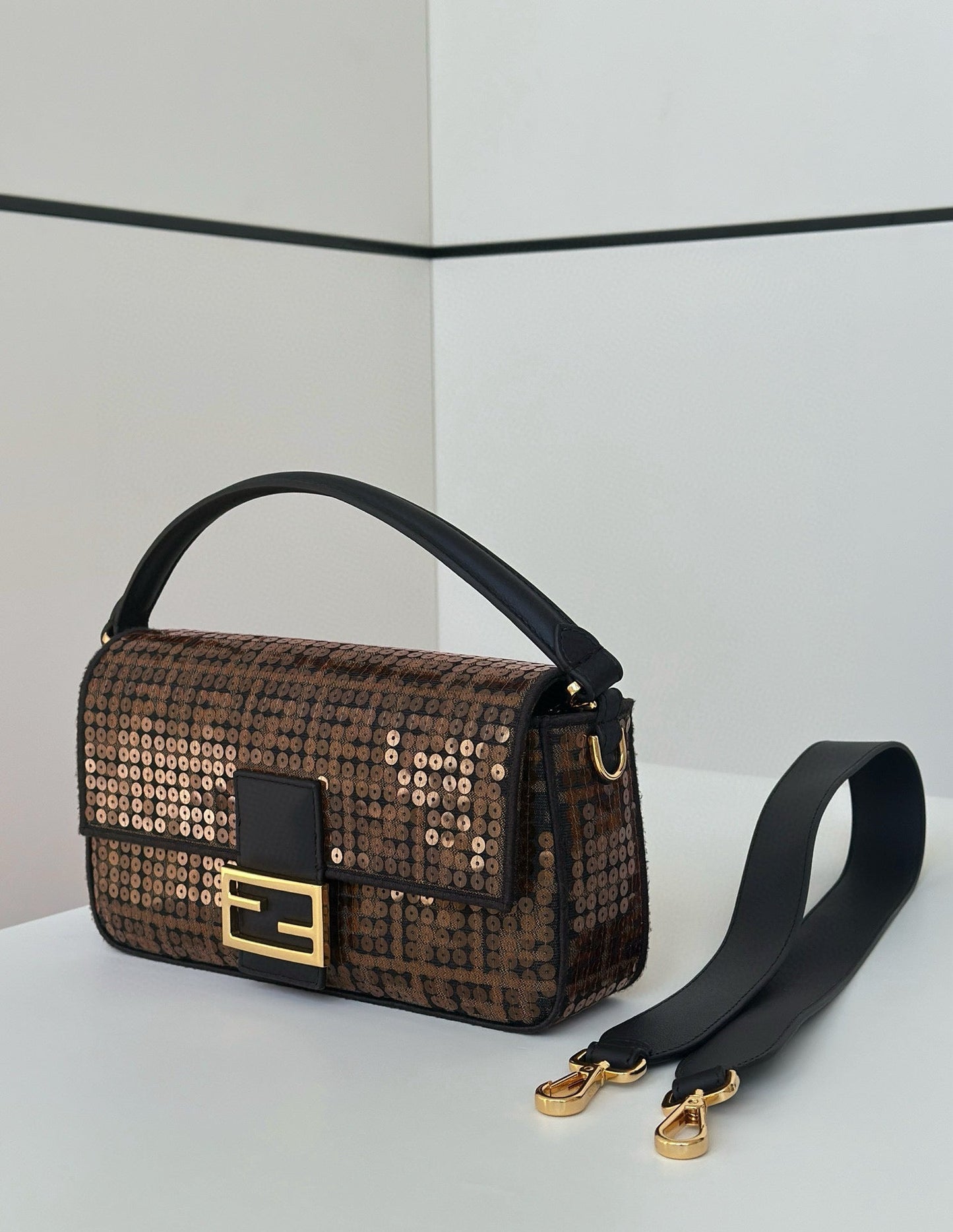Fendi Baguette