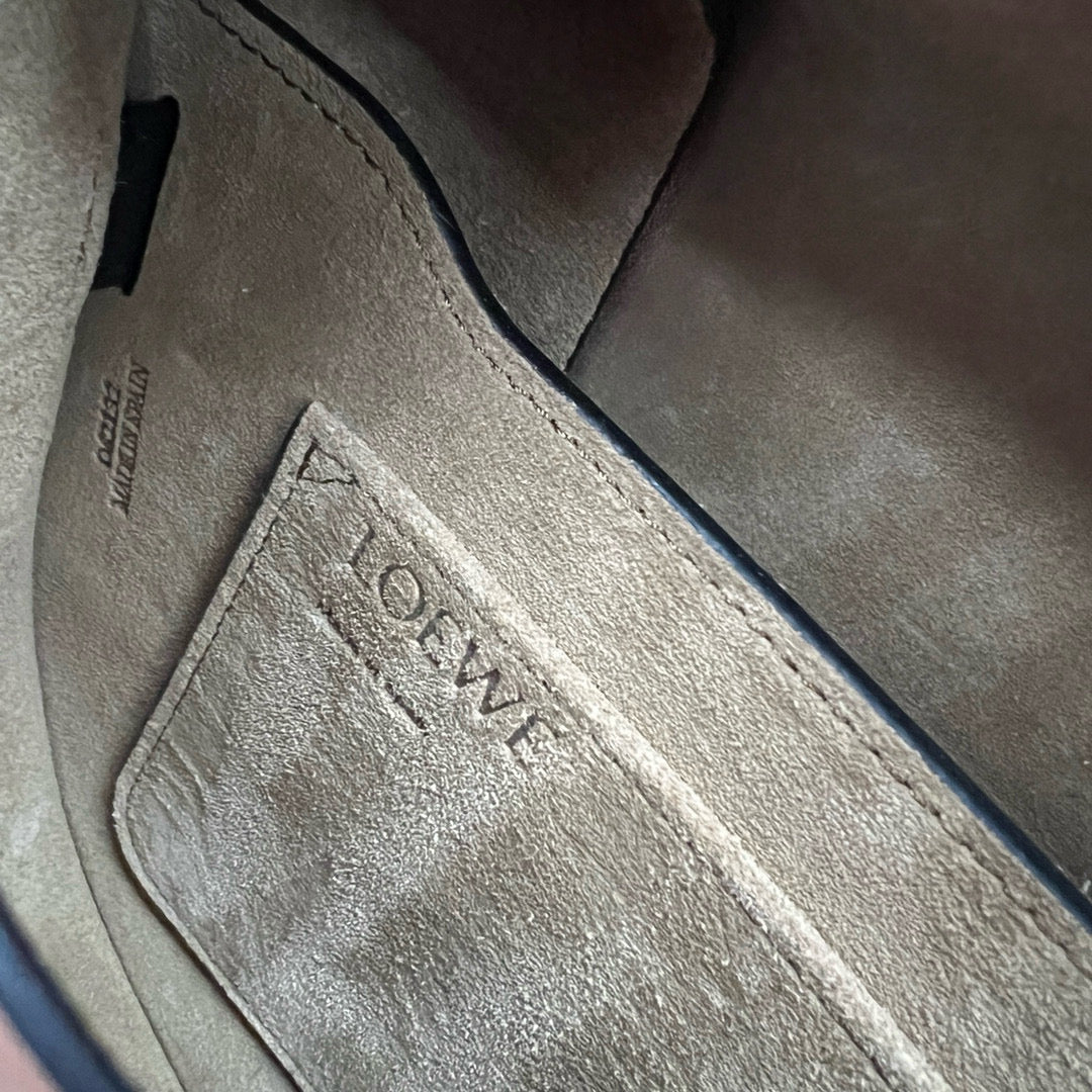 Loewe Gate