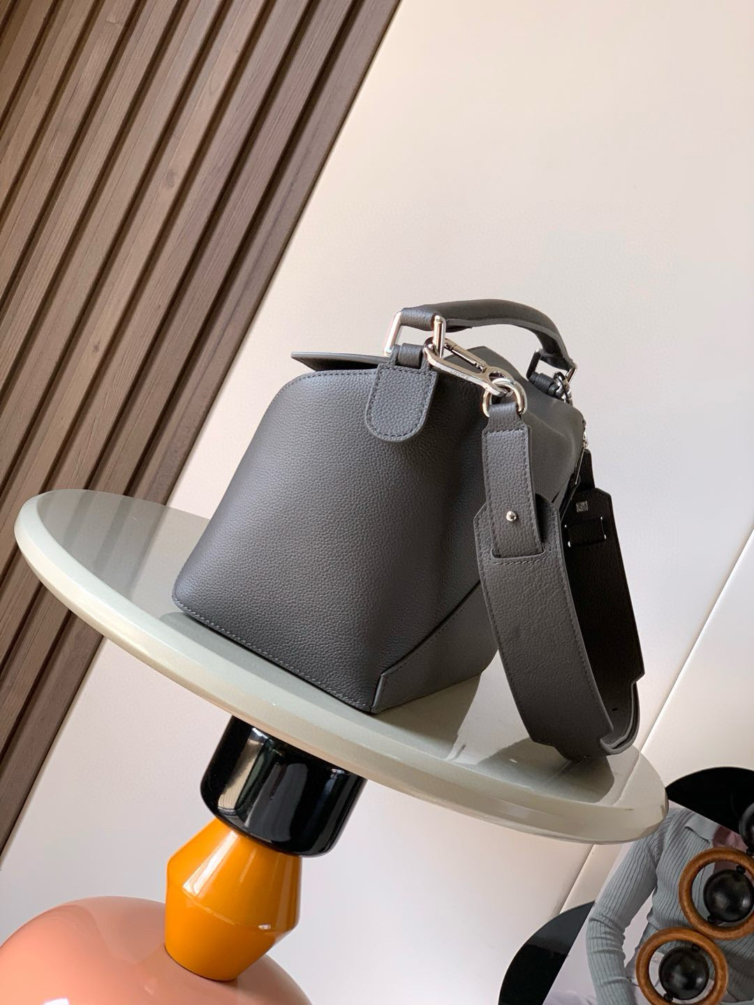 Loewe Puzzle