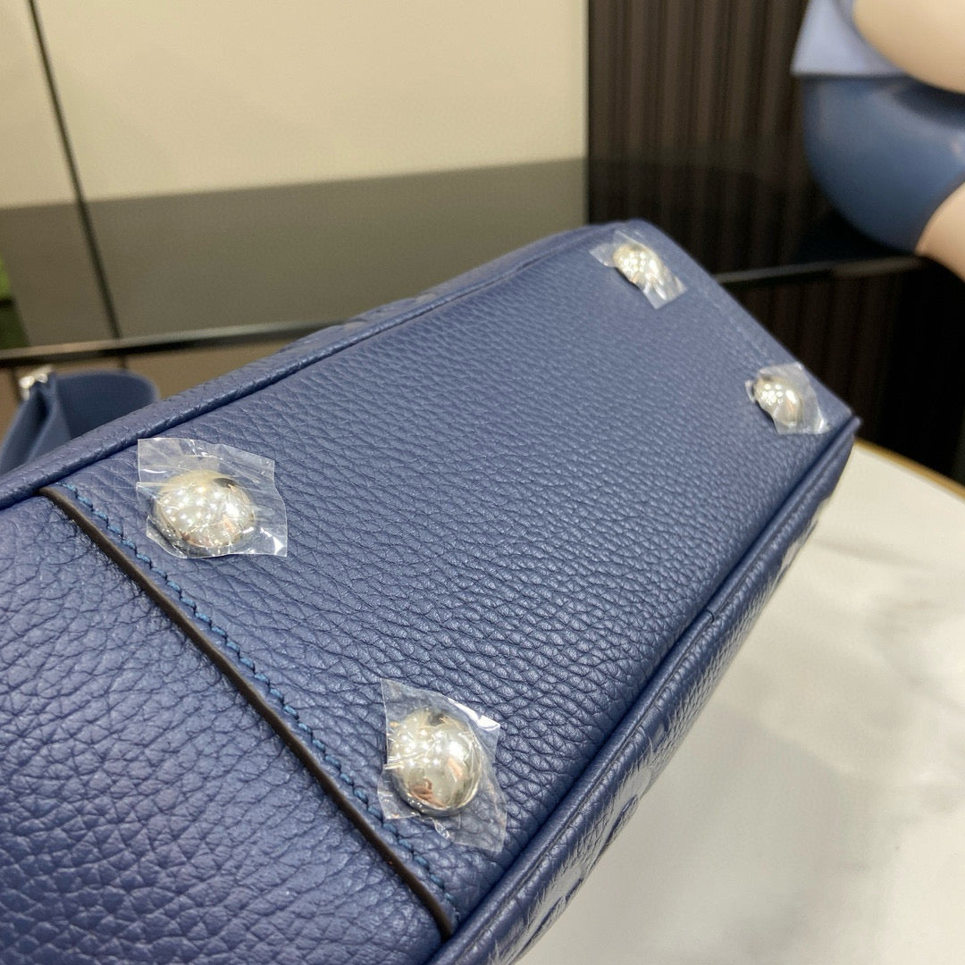 GC Cross Body Bag