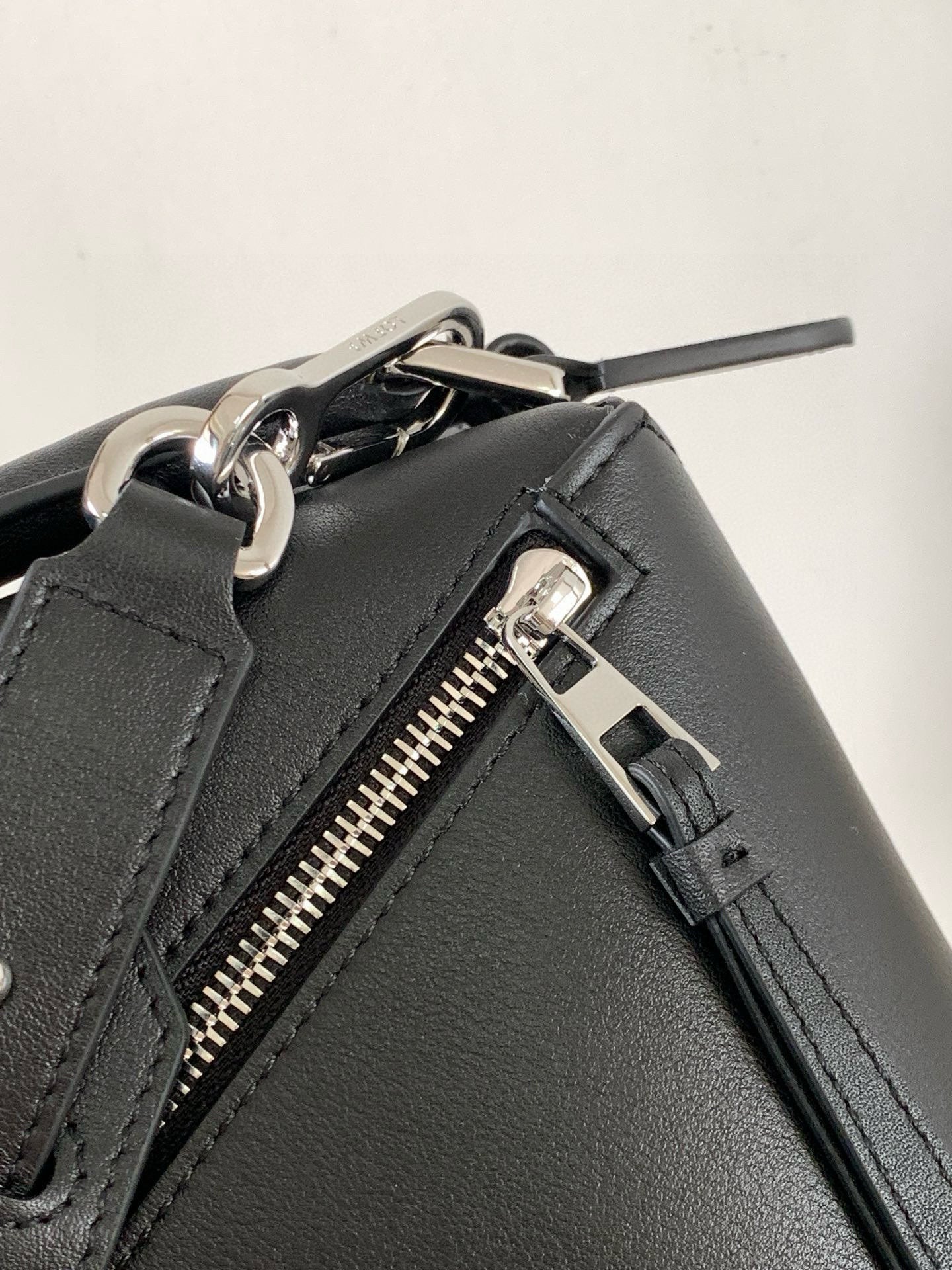 Loewe Puzzle