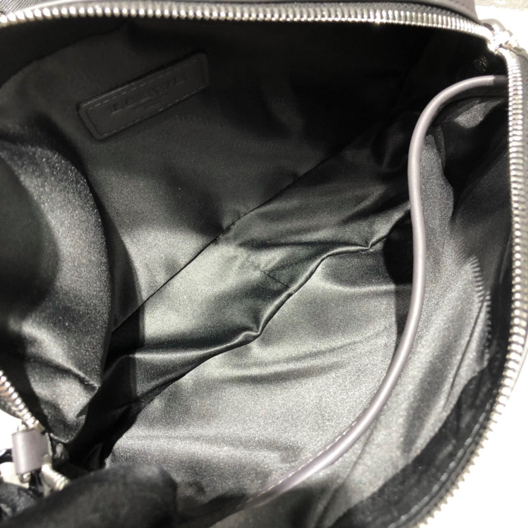 Loewe Messenger Bag