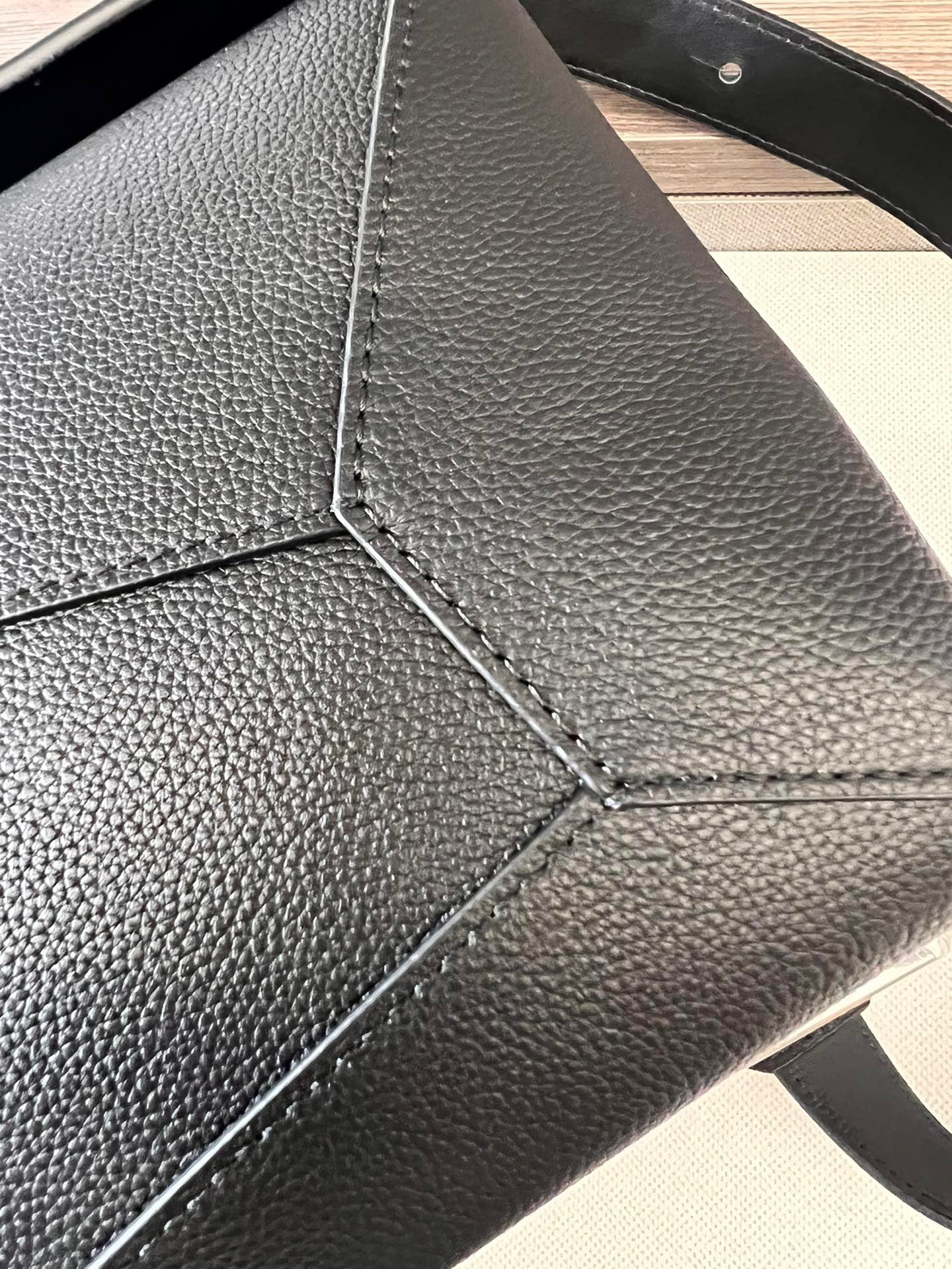Loewe Puzzle Bag