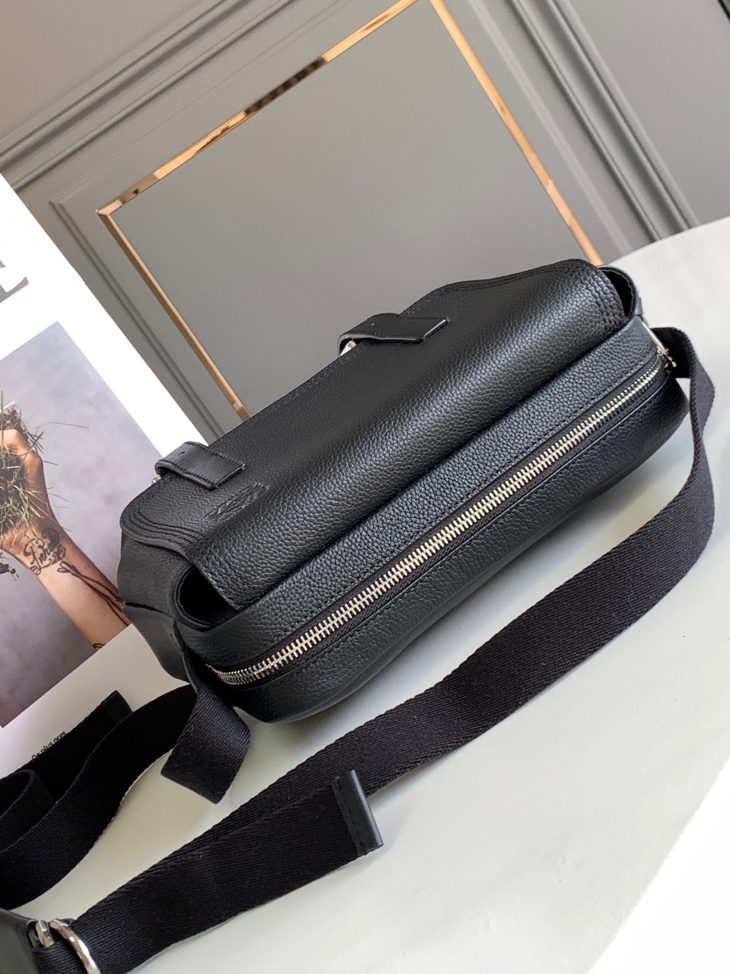 Loewe Messenger Bag