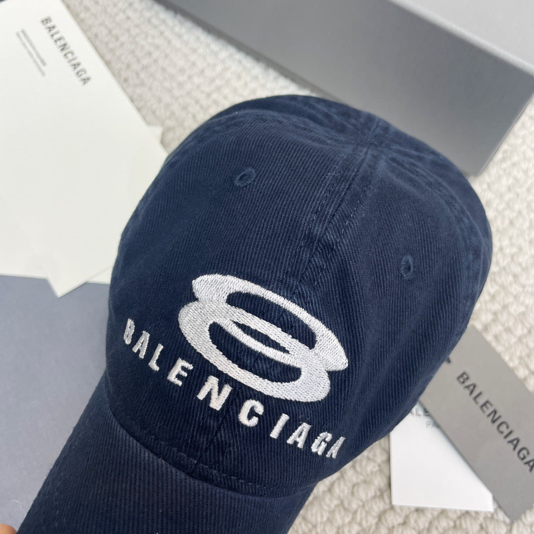 Balenciaga Cap