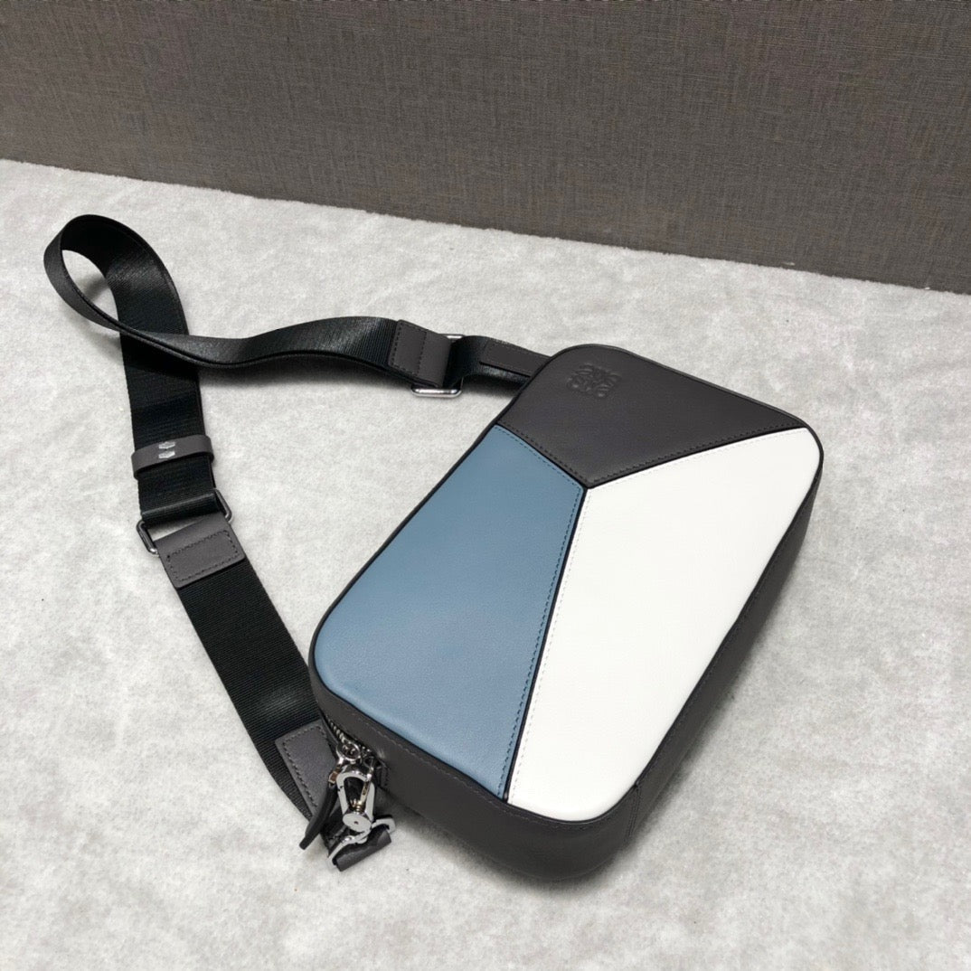 Loewe Messenger Bag