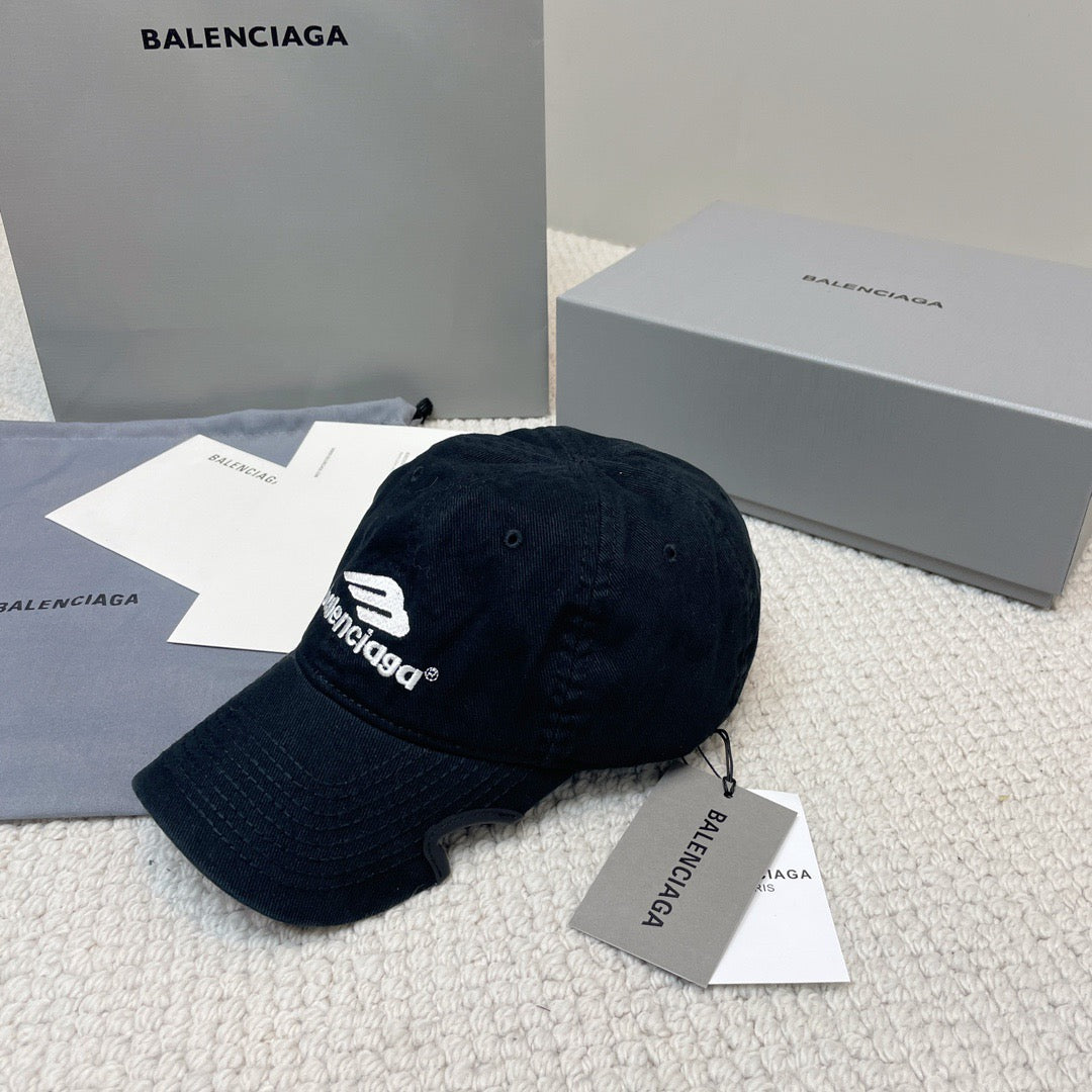 Balenciaga Cap