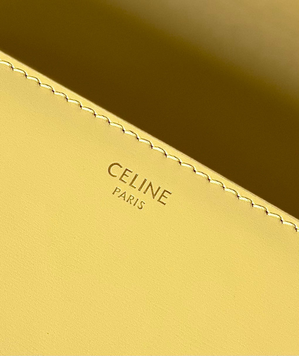 Celine Triomphe