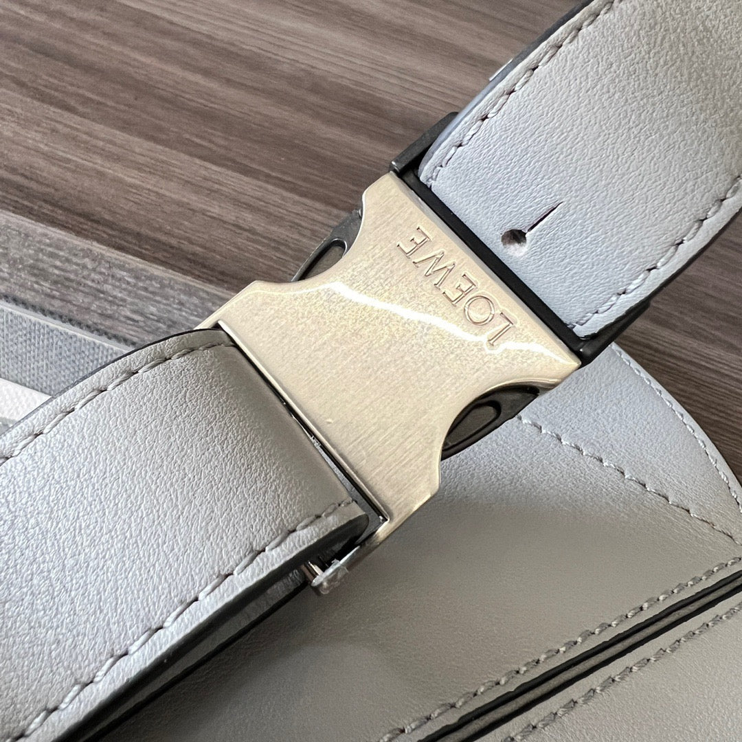 Loewe Puzzle Bag