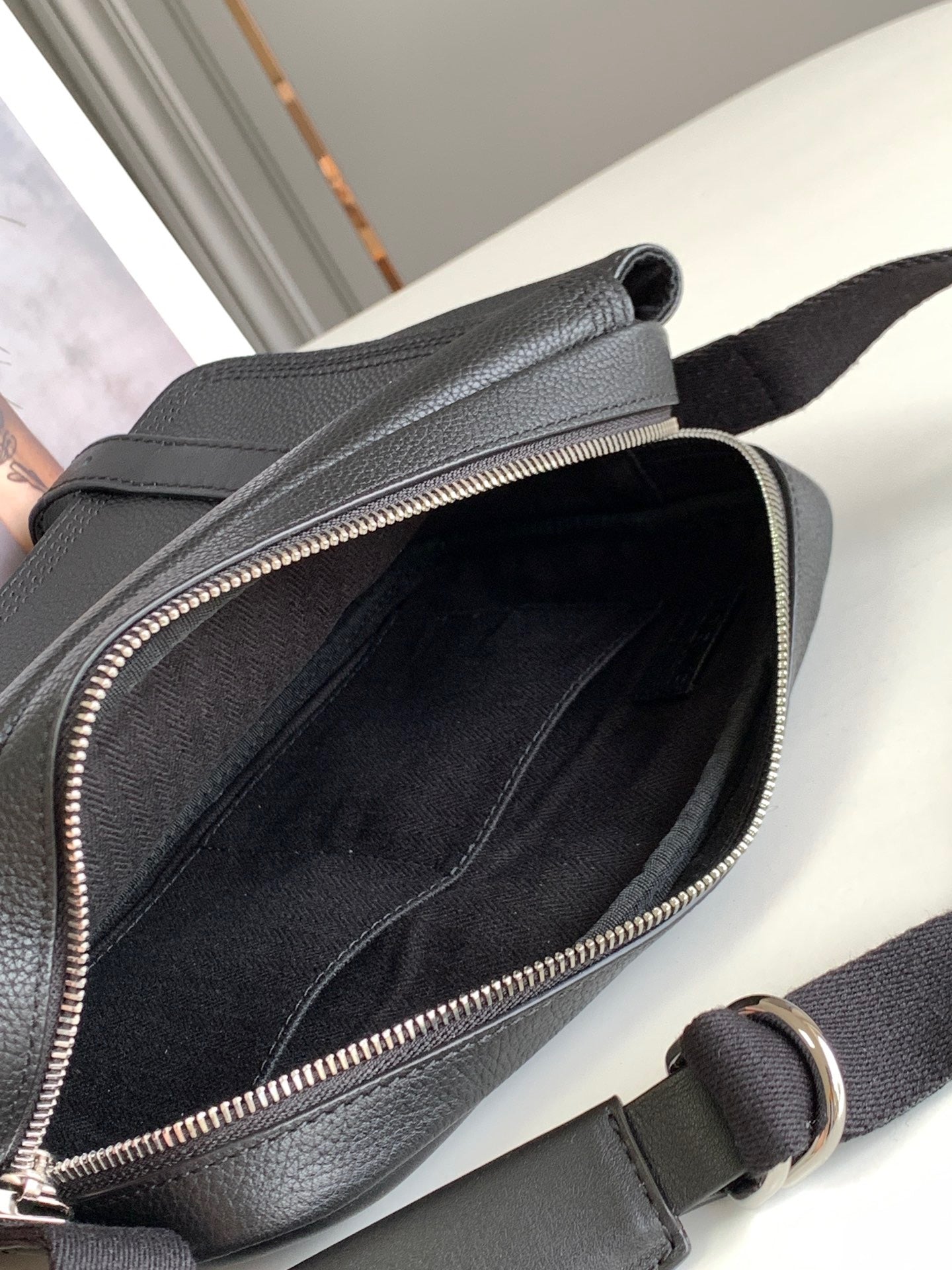 Loewe Messenger Bag