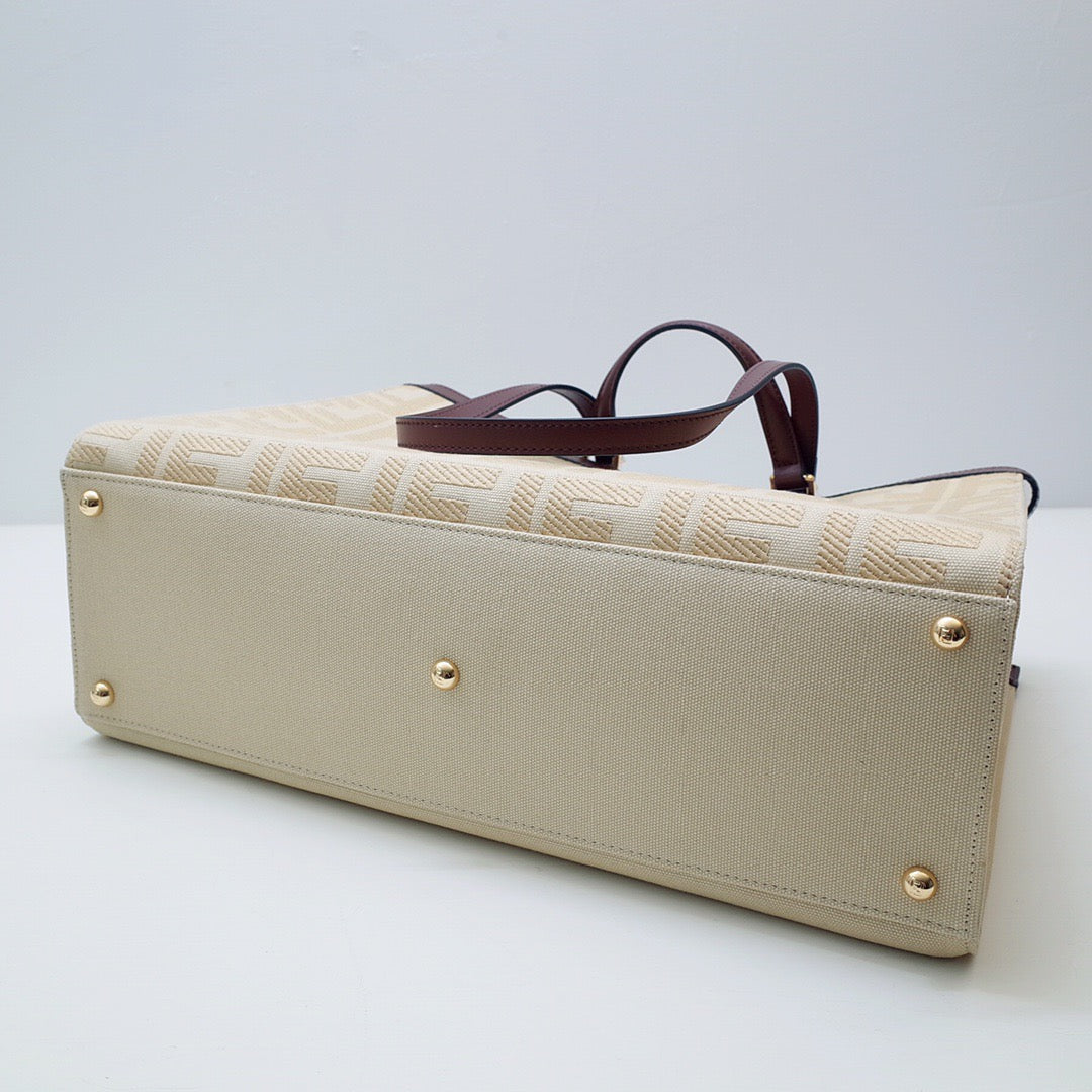 Fendi Tote