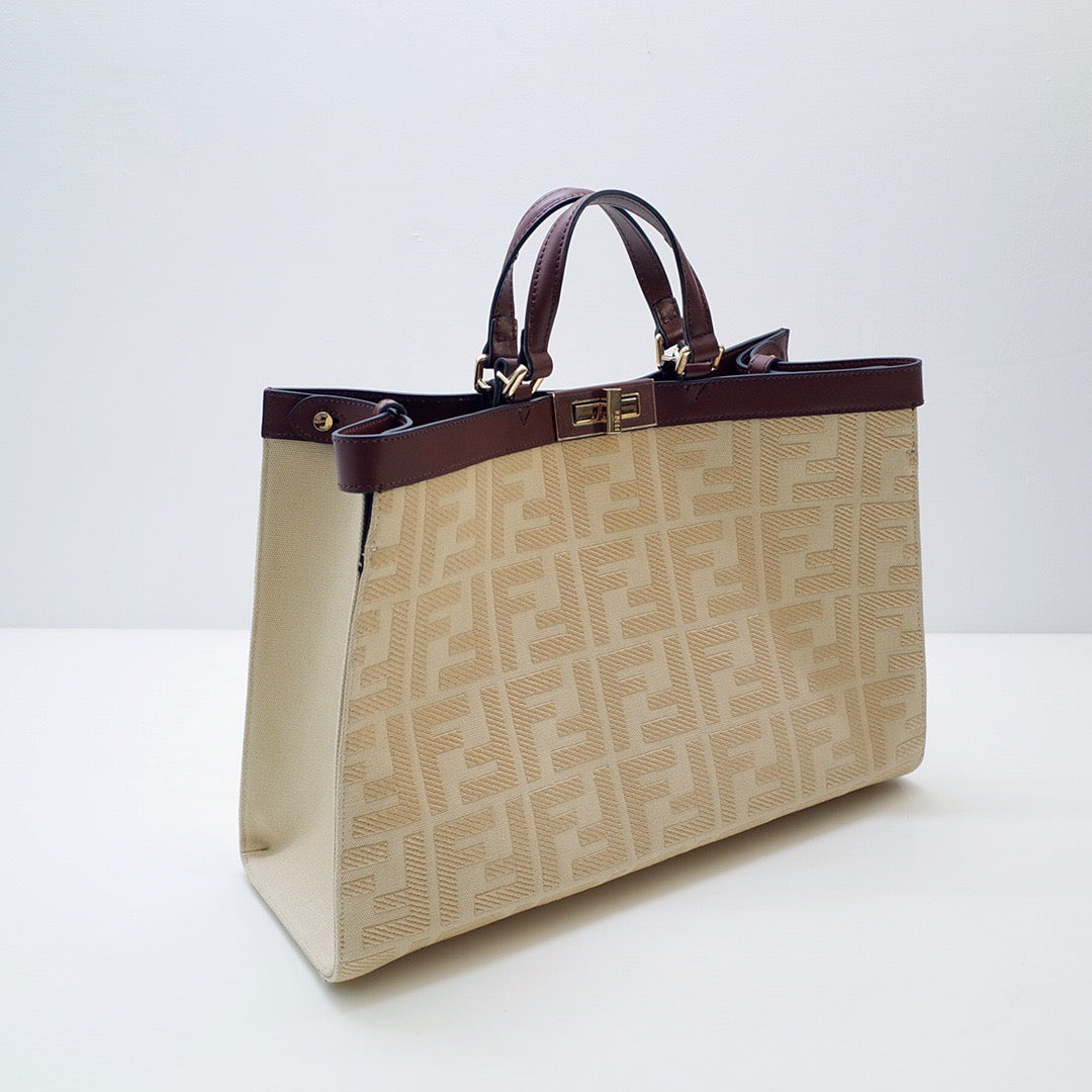 Fendi Tote