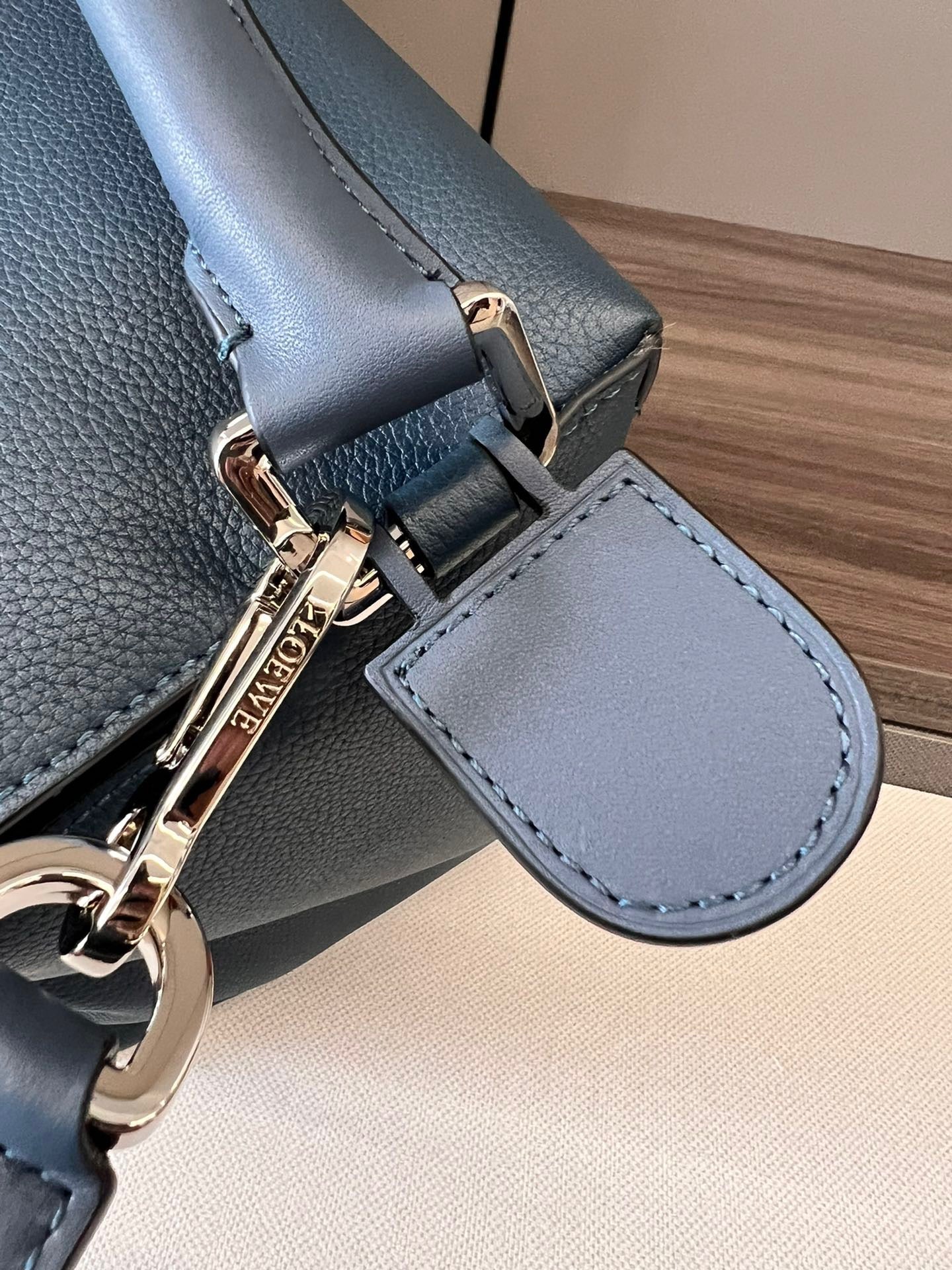 Loewe Puzzle Bag
