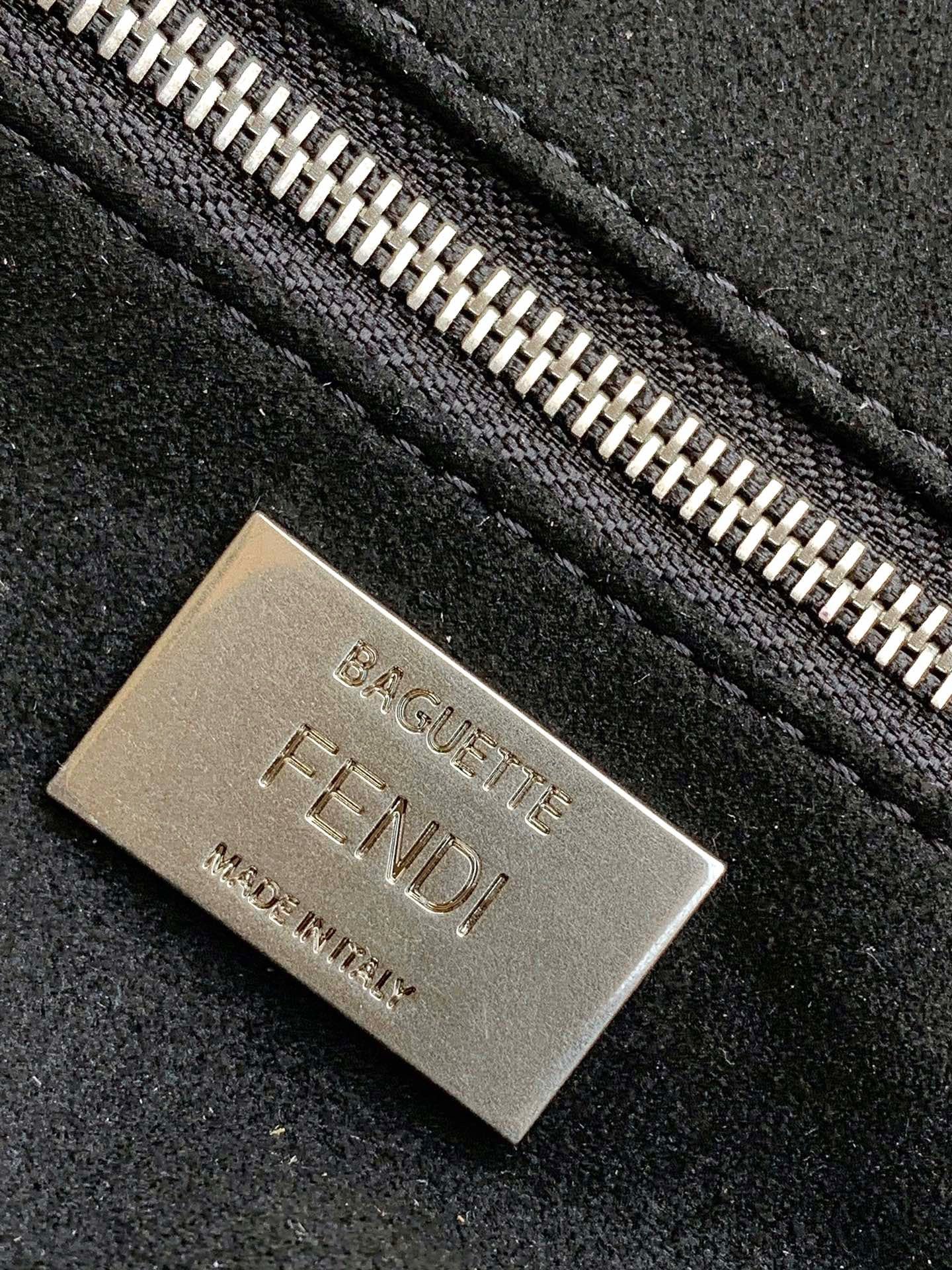 Fendi Baguette