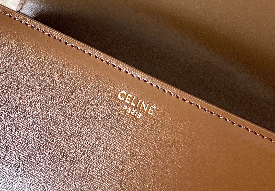 Celine Triomphe