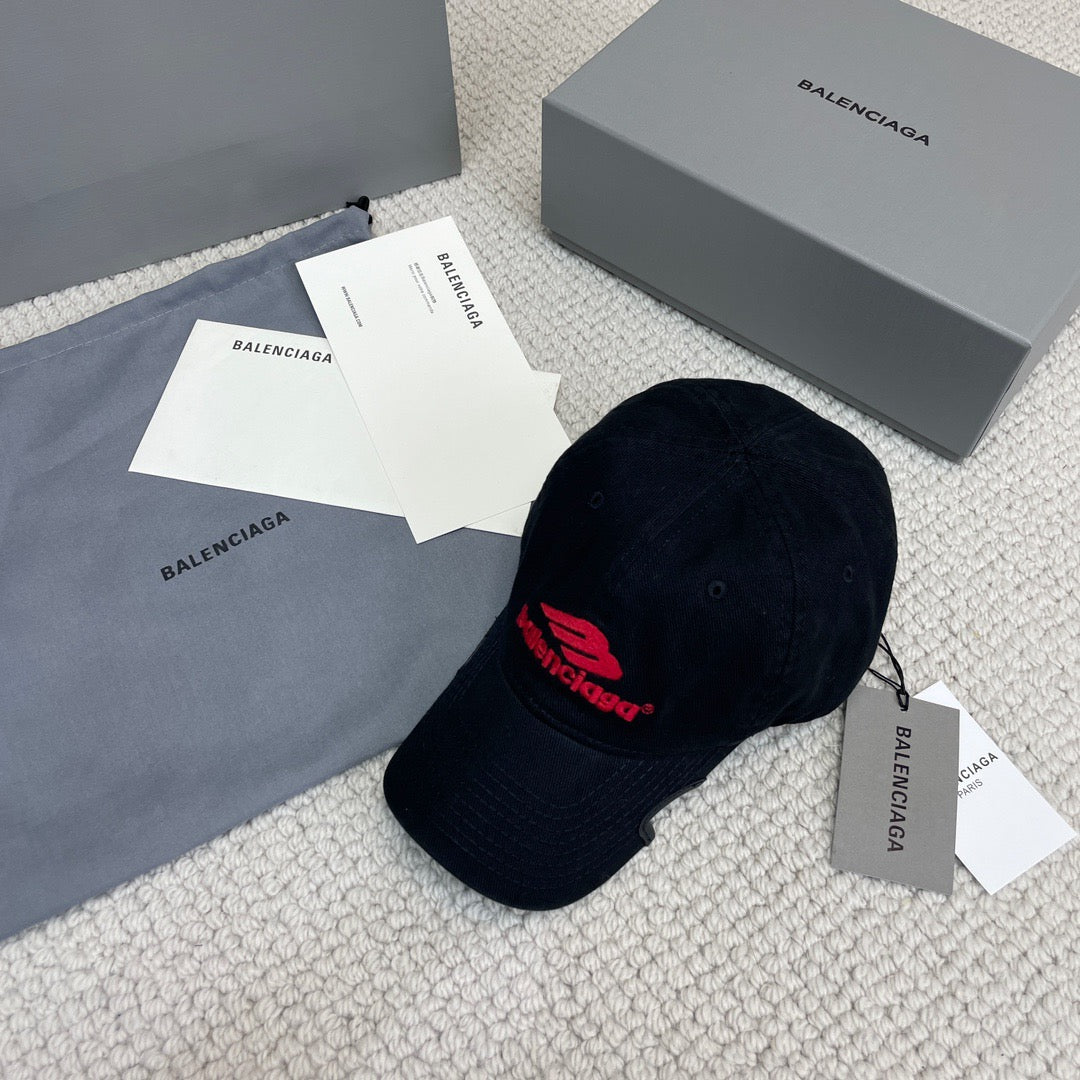 Balenciaga Cap