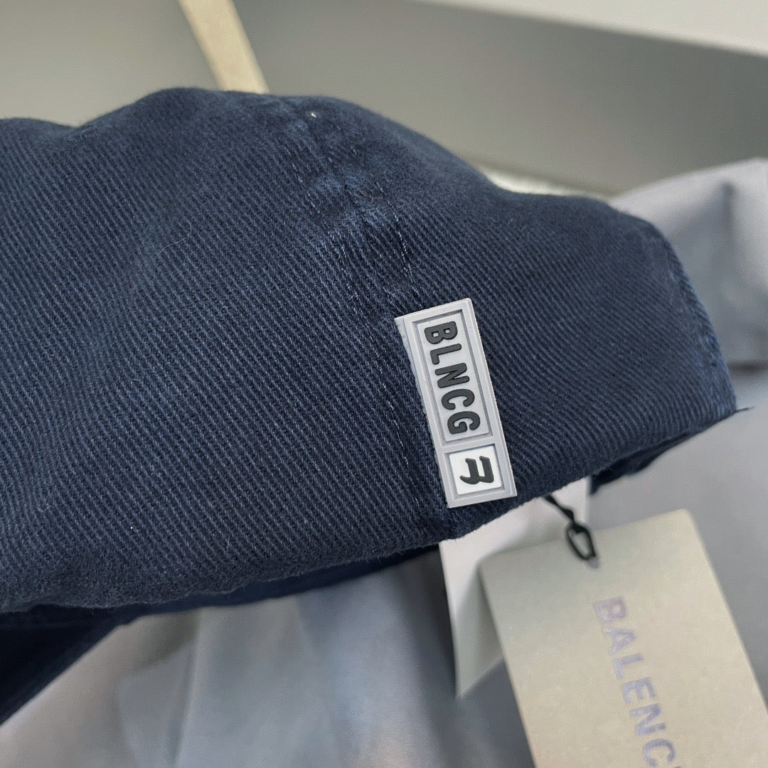 Balenciaga Cap