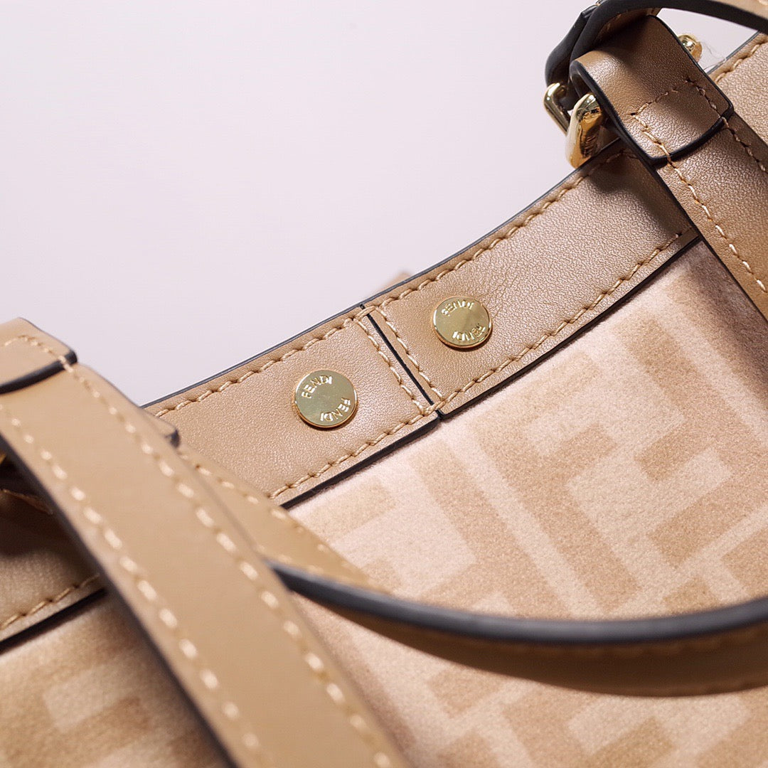 Fendi Tote