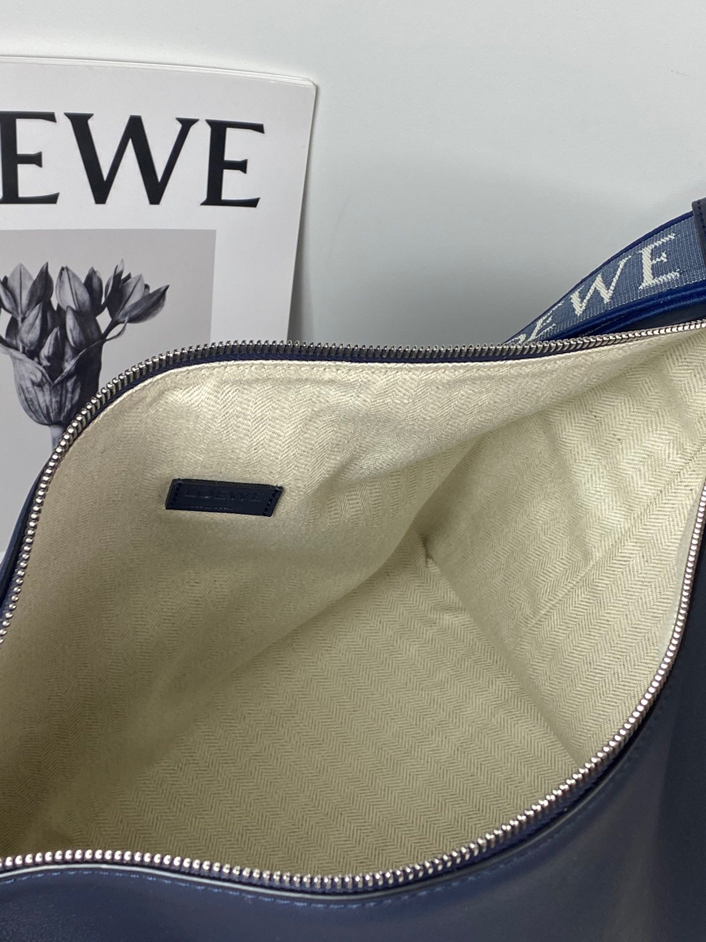 Loewe Messenger Bag