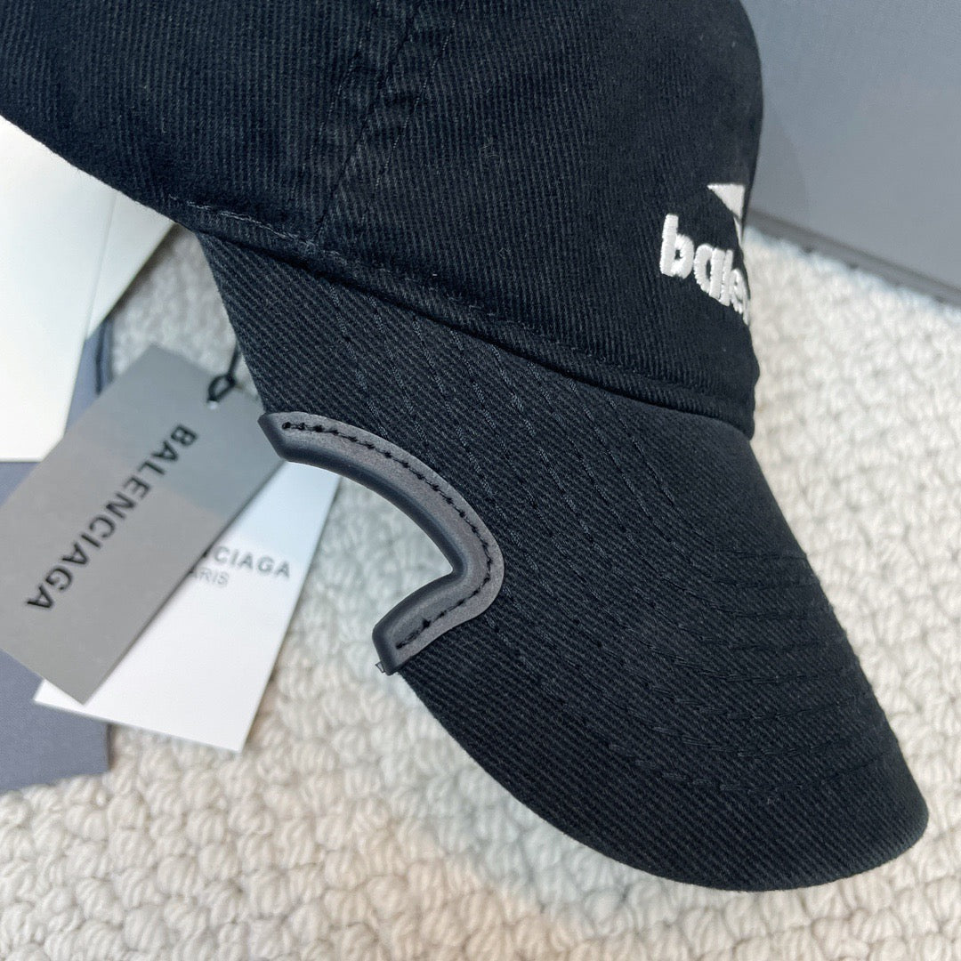 Balenciaga Cap