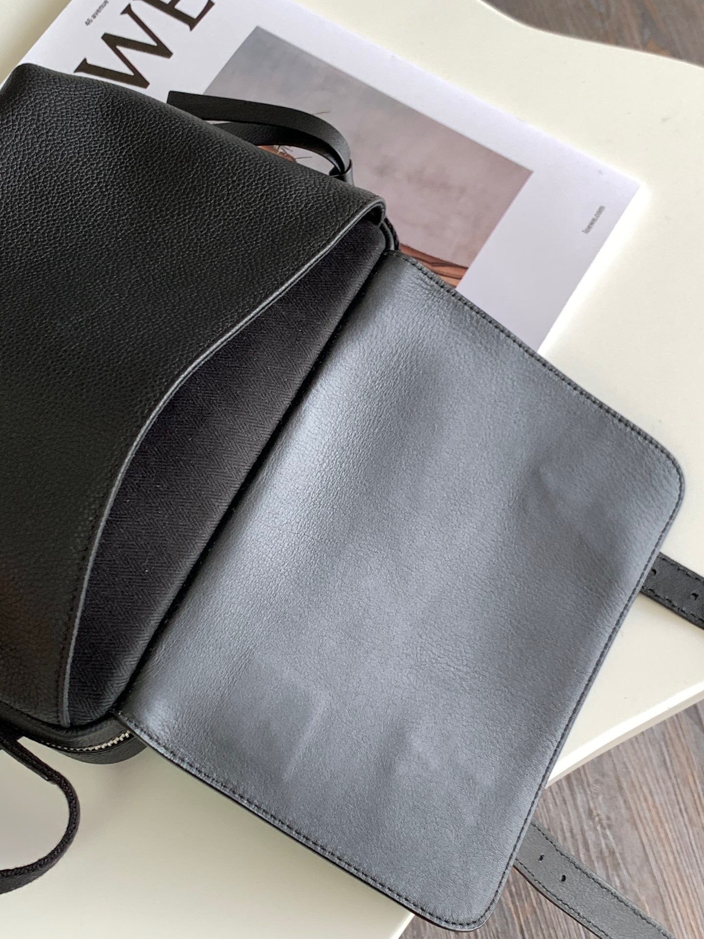 Loewe Messenger Bag