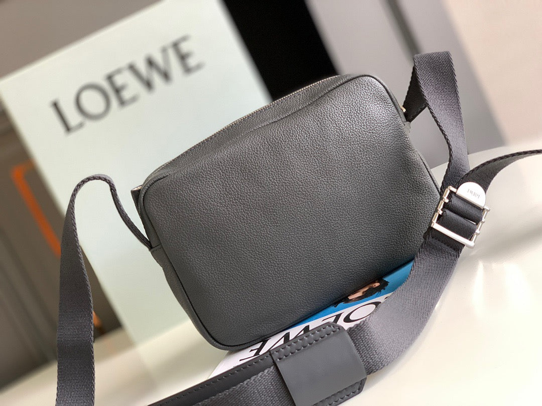Loewe Messenger Bag