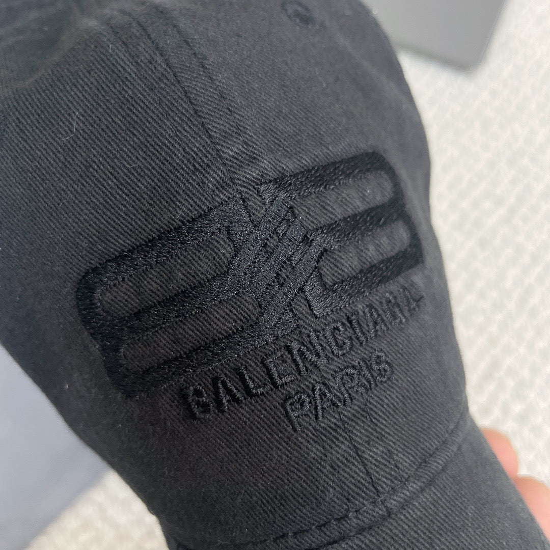 Balenciaga Cap