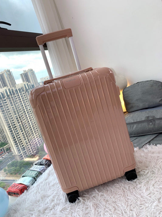 Rimowa Luggage Essential