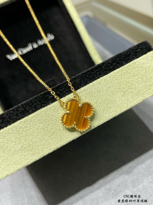 Van Cleef & Arpels Necklace