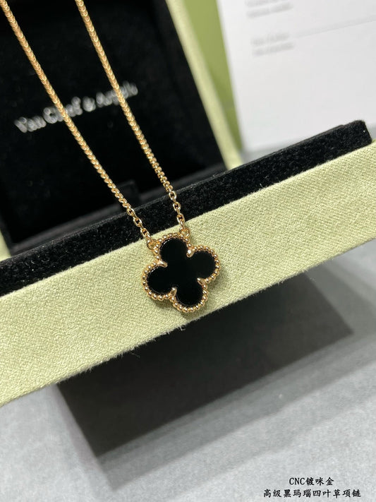 Van Cleef & Arpels Necklace