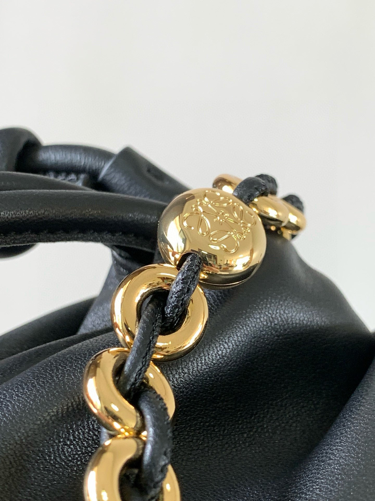 Loewe Flamenco