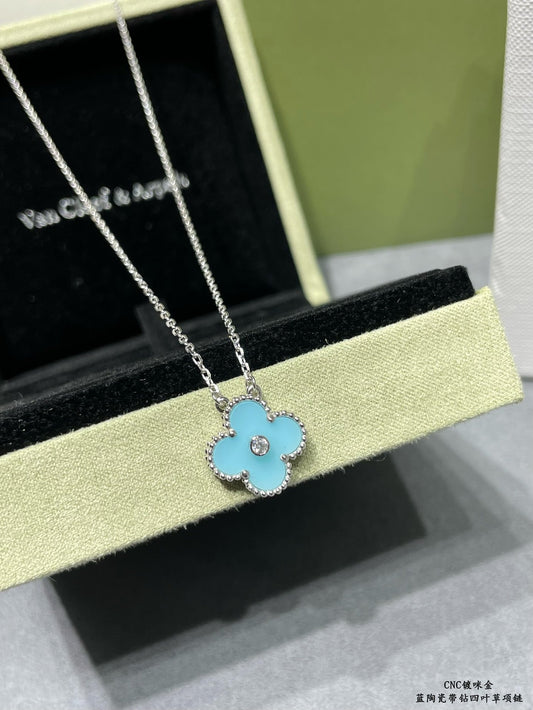 Van Cleef & Arpels Necklace