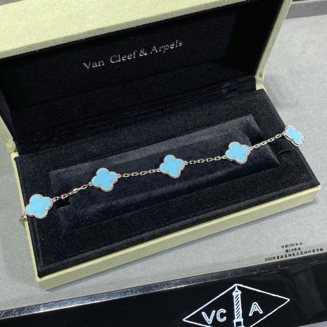 Van Cleef & Arpels Bracelet