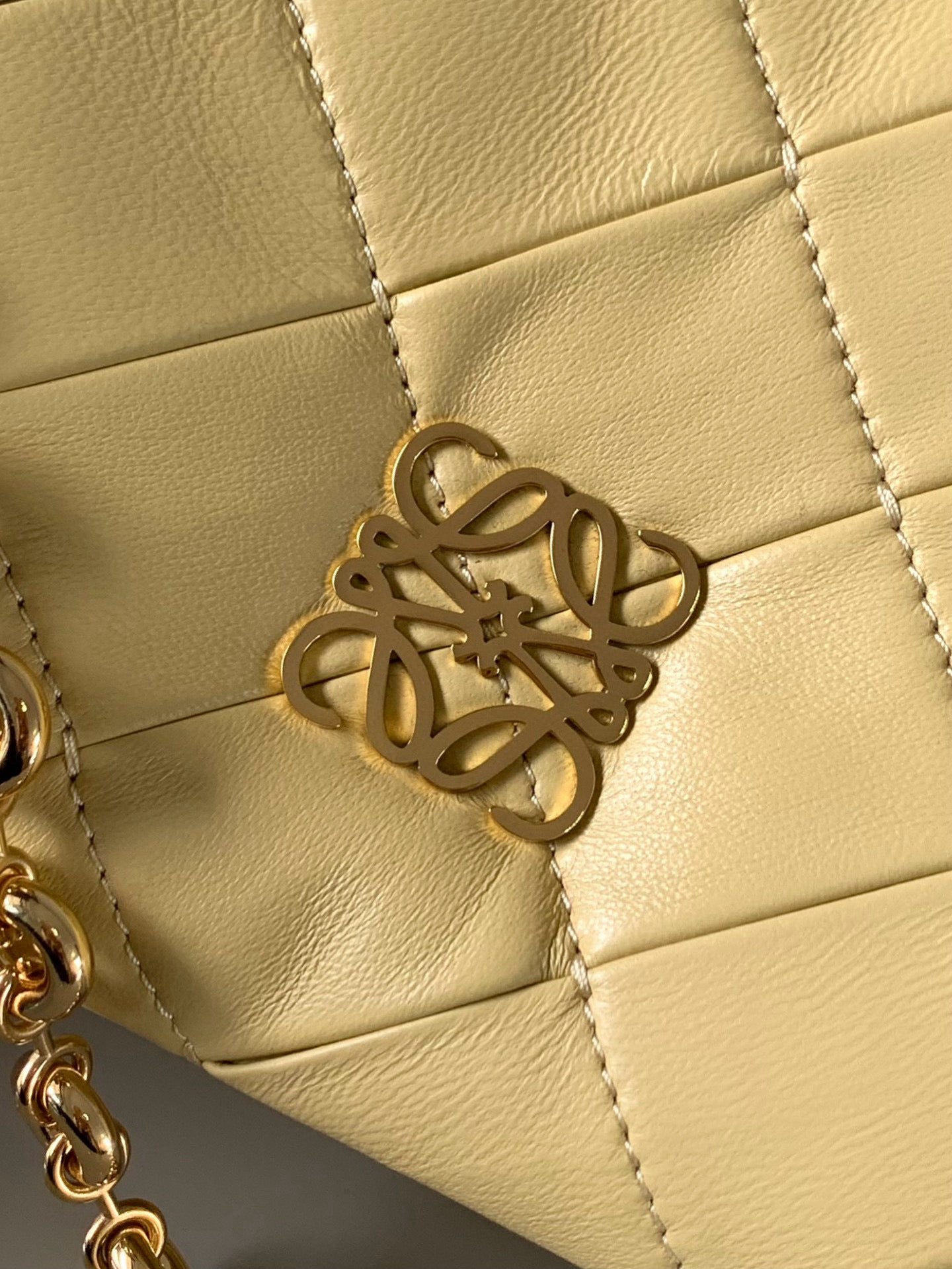 Loewe Goya Puffer