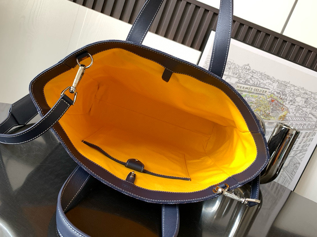Goyard Voltaire Bag