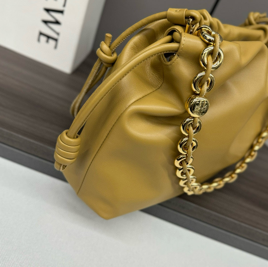 Loewe Flamenco