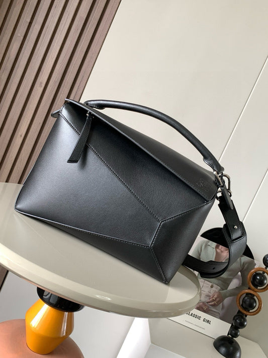 Loewe Puzzle