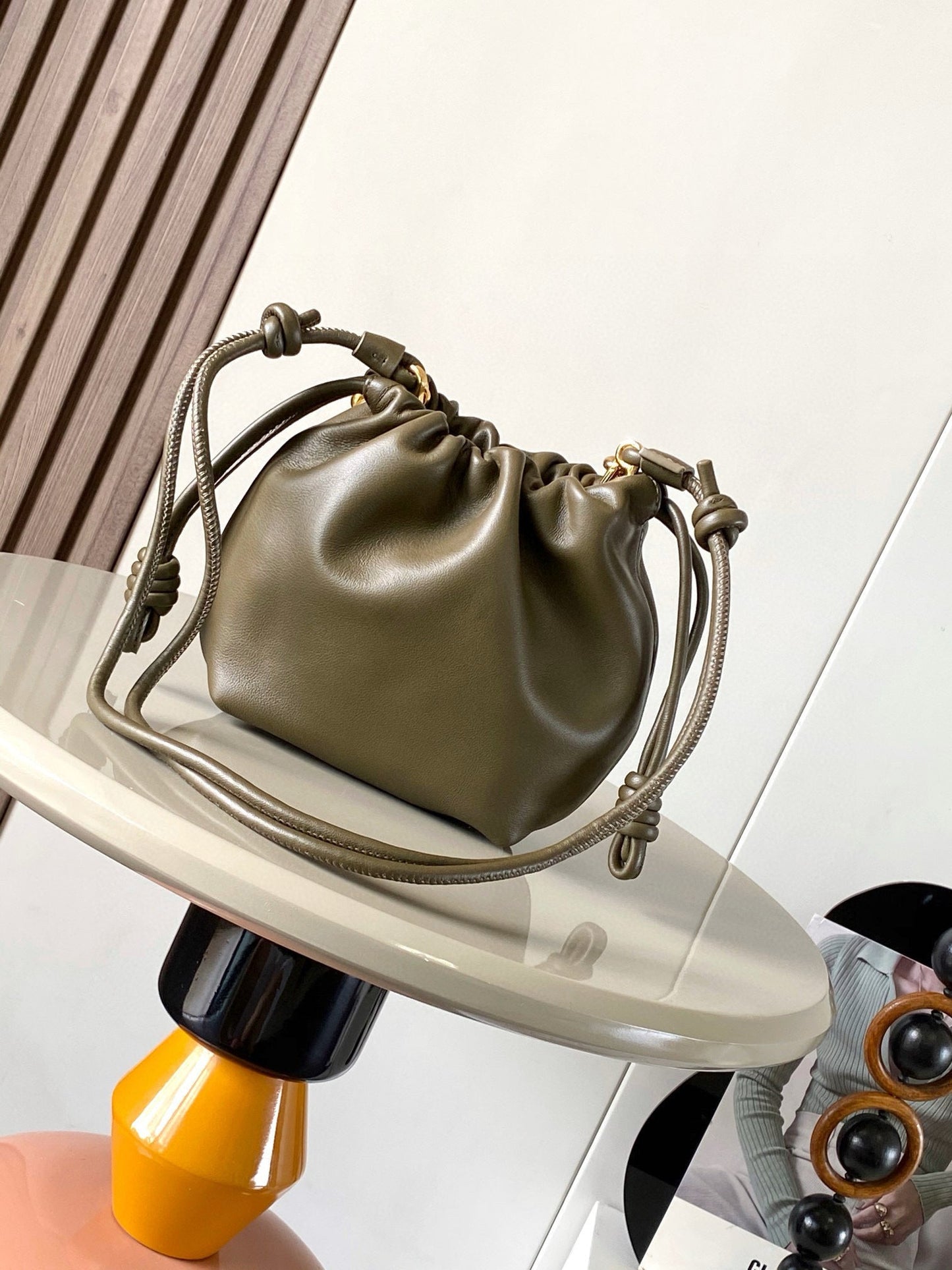 Loewe Flamenco