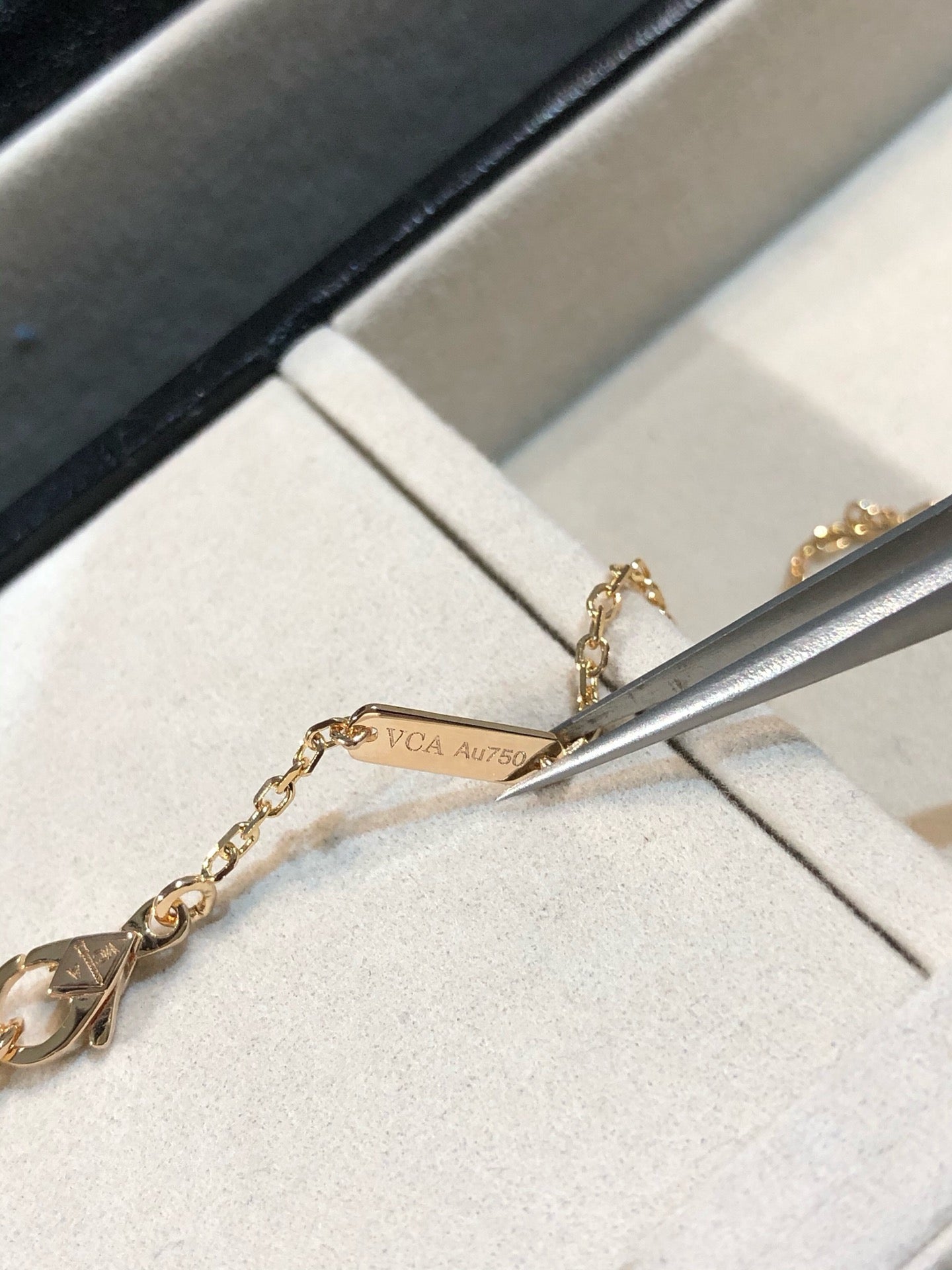Van Cleef & Arpels Necklace
