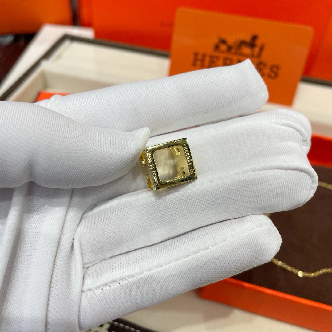 Hermes Necklace