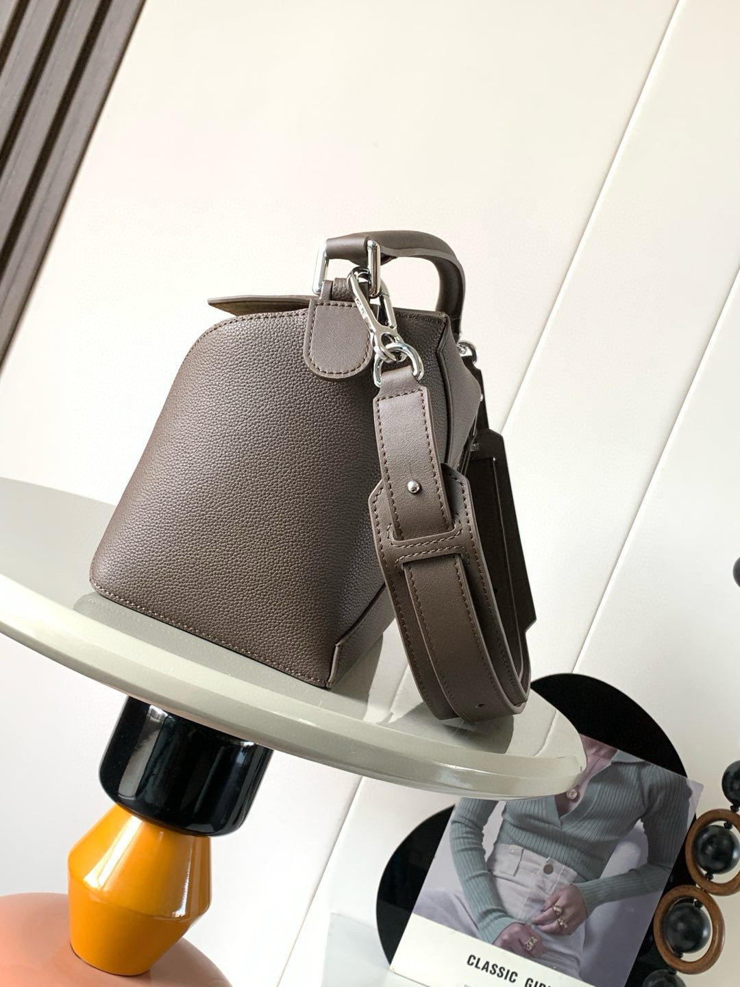 Loewe Puzzle