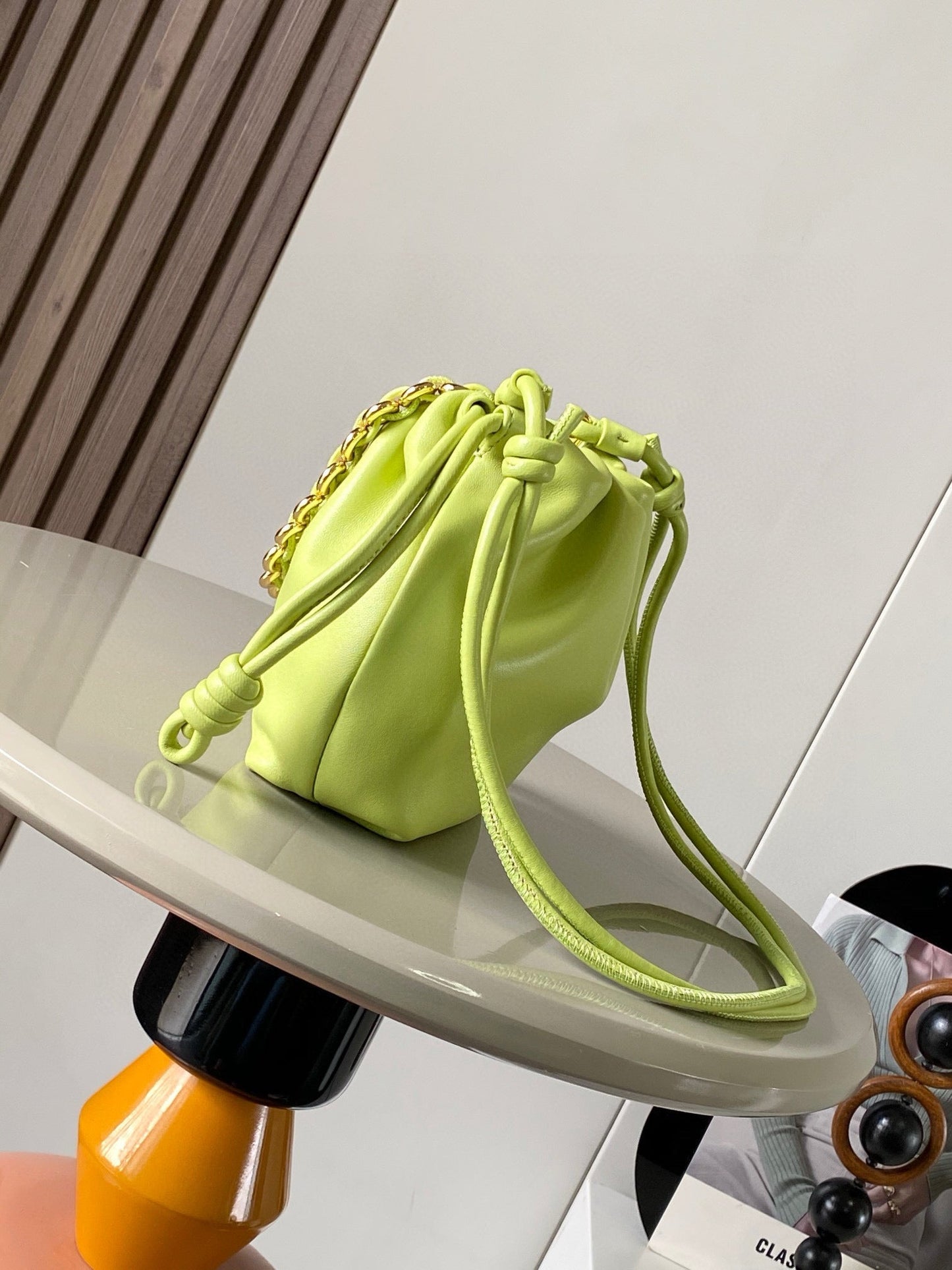 Loewe Flamenco