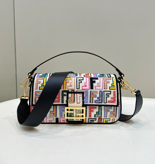 Fendi Baguette Mini